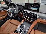 BMW Řada 5 520d Xdrive M-Sport ČR,1.Maj. - náhled 38