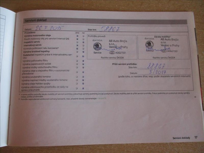 Škoda Octavia 1,6 TDI, DSG,tažné,serv.kniha, - fotka 39 z 44