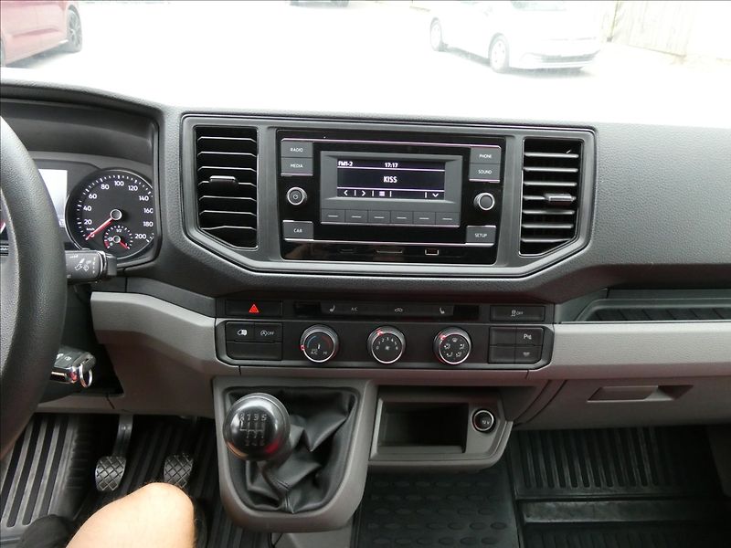 Volkswagen Crafter 2,0 TDi 103kW DPH,serviska,ČR - fotka 32 z 50