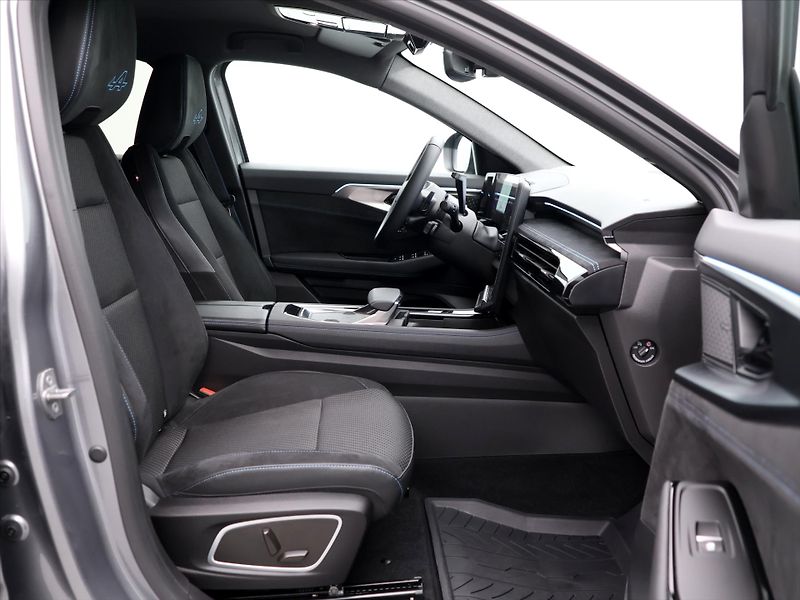 Renault Austral 1,2 E-tech full hybrid 200 CZ - fotka 12 z 31