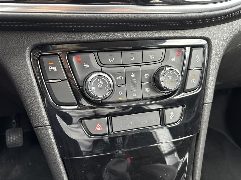 Opel Mokka 1,4 Turbo 4x4 Cosmo - fotka 22 z 35