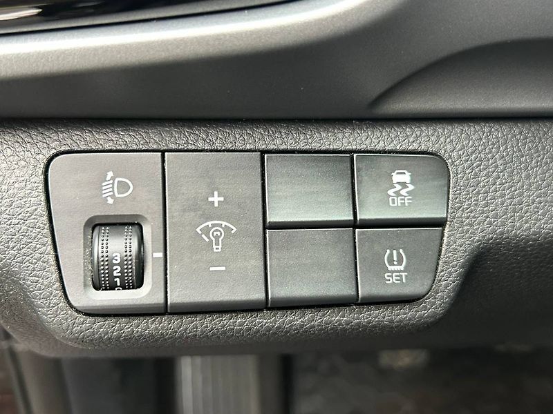 Kia Stonic (2020) 1,25 CVVT 61kW Exclusive - fotka 17 z 31