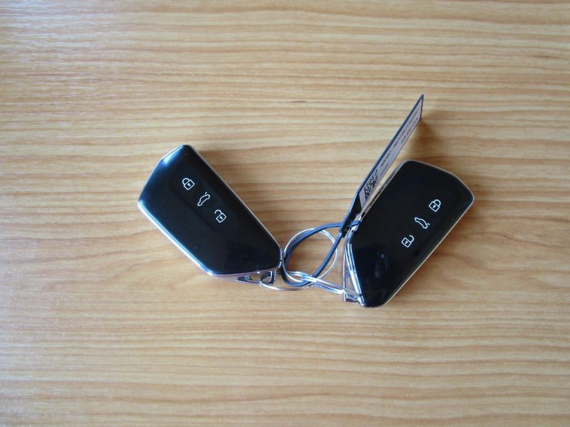 Volkswagen Golf 2,0TDI-DSG-NOVÁ STK+OLEJ - fotka 30 z 30