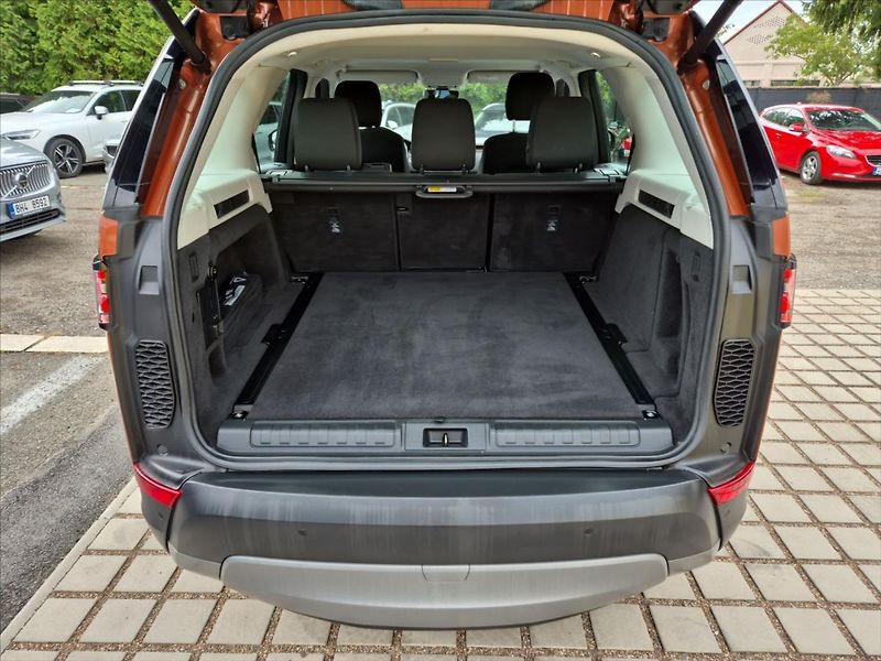 Land Rover Discovery 3,0 Si6 SE  5 - fotka 11 z 19