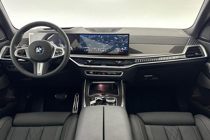 BMW X7 xDrive40d - fotka 18 z 29