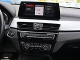 BMW X1 (2022) Innovation xDrive18d - náhled 12