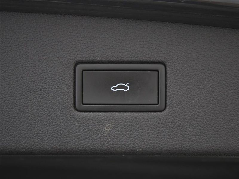 Seat Tarraco 2,0 TSi 140kW 4x4 FR Záruka ČR - fotka 25 z 28