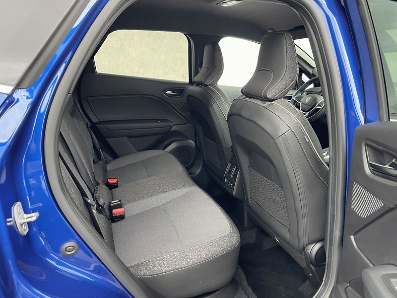 Renault Symbioz (2025) Techno E-Tech full hybrid 145k - fotka 9 z 27