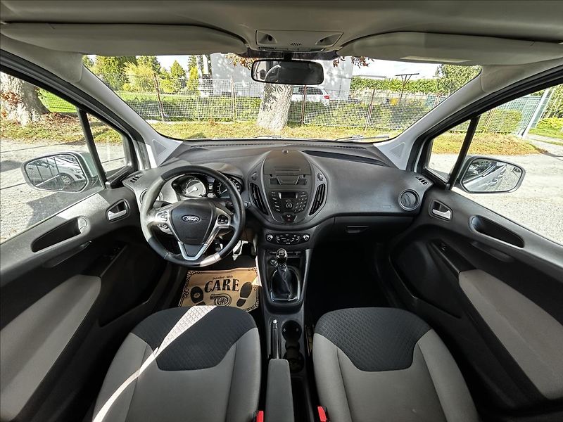 Ford Tourneo Courier 1,0 i 74 kW  Tempomat,Isofix - fotka 15 z 50