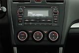 Subaru Forester (2014) 2.0 d, 4X4, Xenony, Tempomat - náhled 12