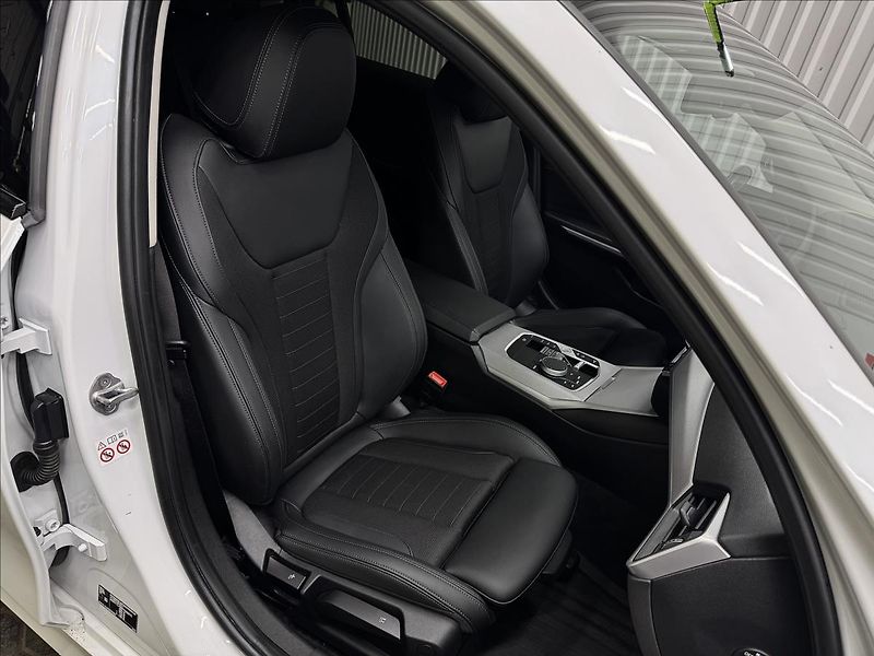 BMW Řada 3 330E 215kW XDRIVE TAŽNÉ 2XALU - fotka 47 z 50