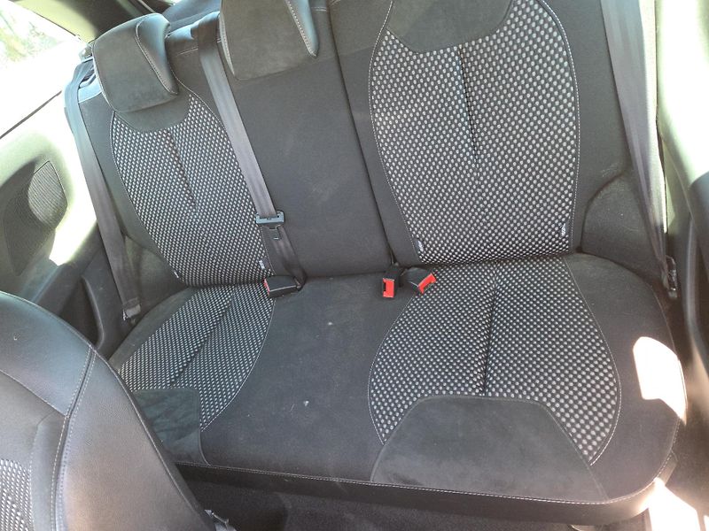 Citroën DS3 (2010) 1,6i 115kw i na splátky všem!  - fotka 9 z 10