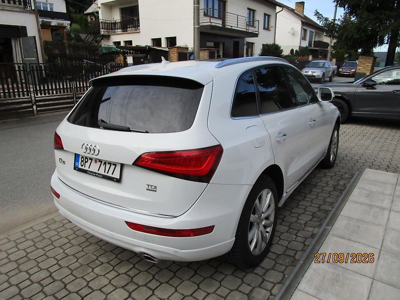 Audi Q5 (2014) 3,0 TDi S-line 4x4 - fotka 5 z 32