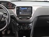 Peugeot 2008 (2014) 1.2 PureTech, Tempomat - náhled 12