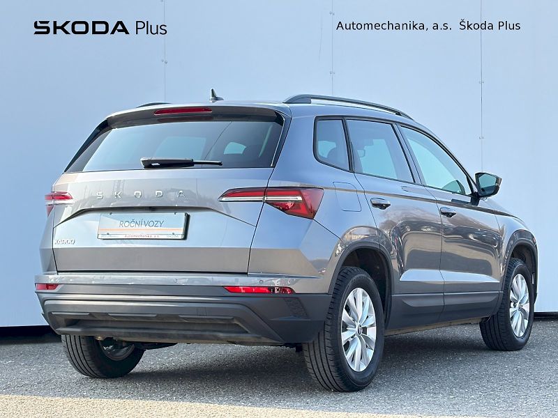 Škoda Karoq (2025) DSG 1.5 TSI / 110kW / SELECTIO - fotka 2 z 32