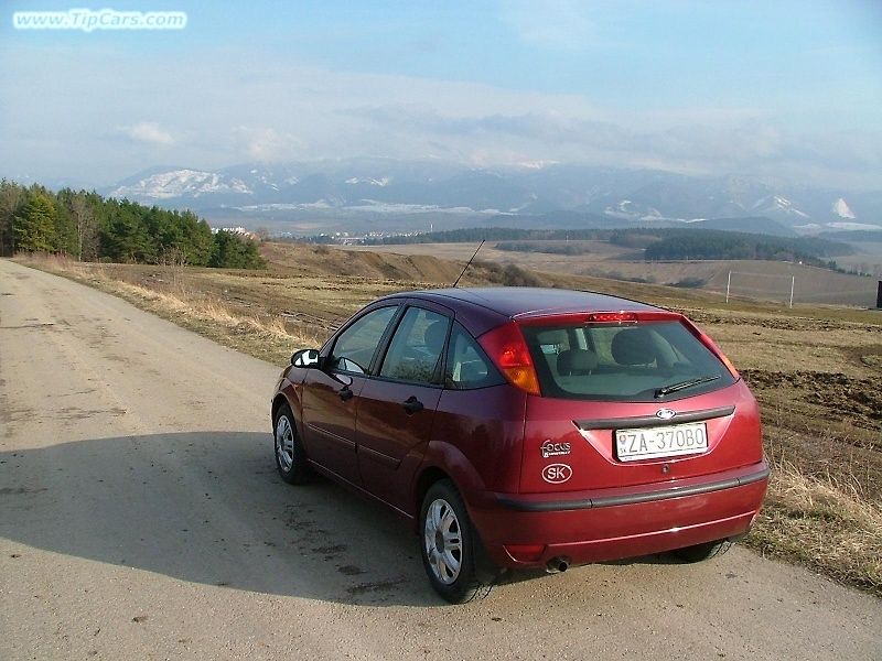 ZKUŠENOSTI UŽIVATELE: Ford Focus 1,6 16V