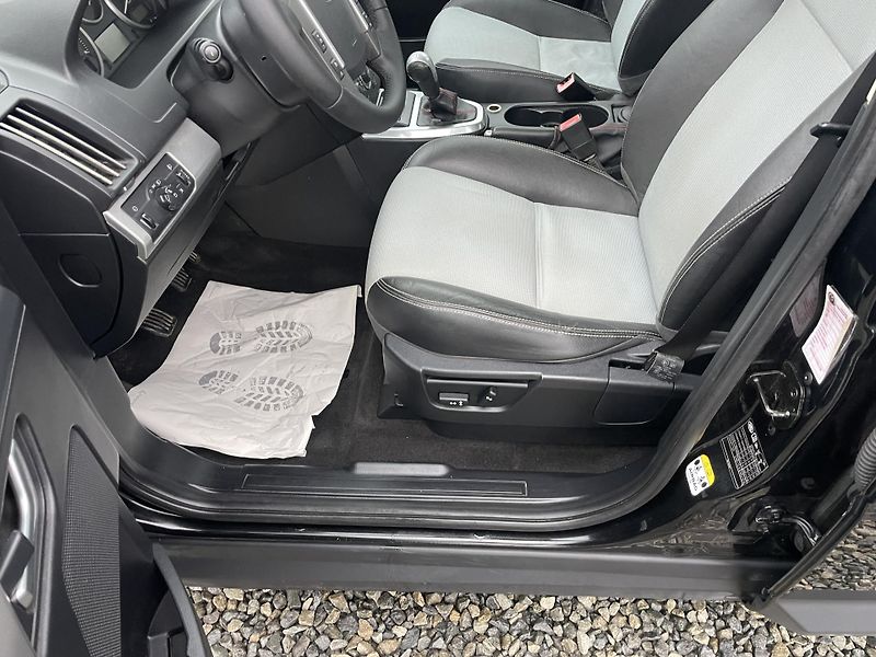 Land Rover Freelander 2.2TD4 160PS 4x4 136TKM SPORT! - fotka 184 z 201