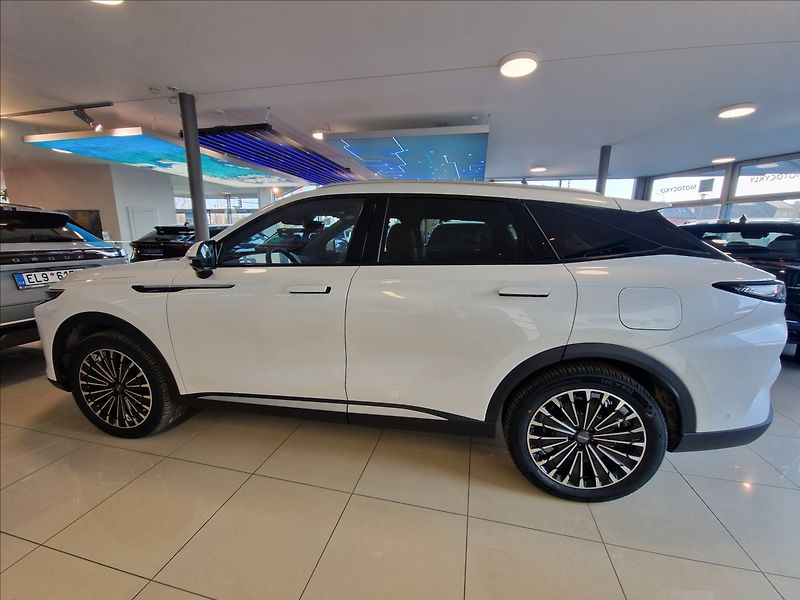 Omoda 9 PHEV (2025) SHS PREMIUM - fotka 5 z 7