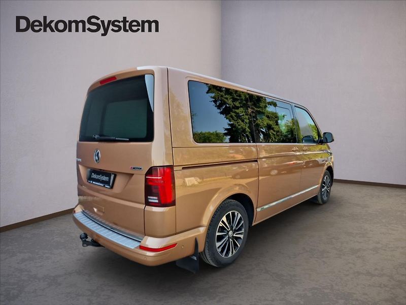 Volkswagen Multivan 2,0 TDi HIGHLINE 4MOTION - fotka 3 z 19