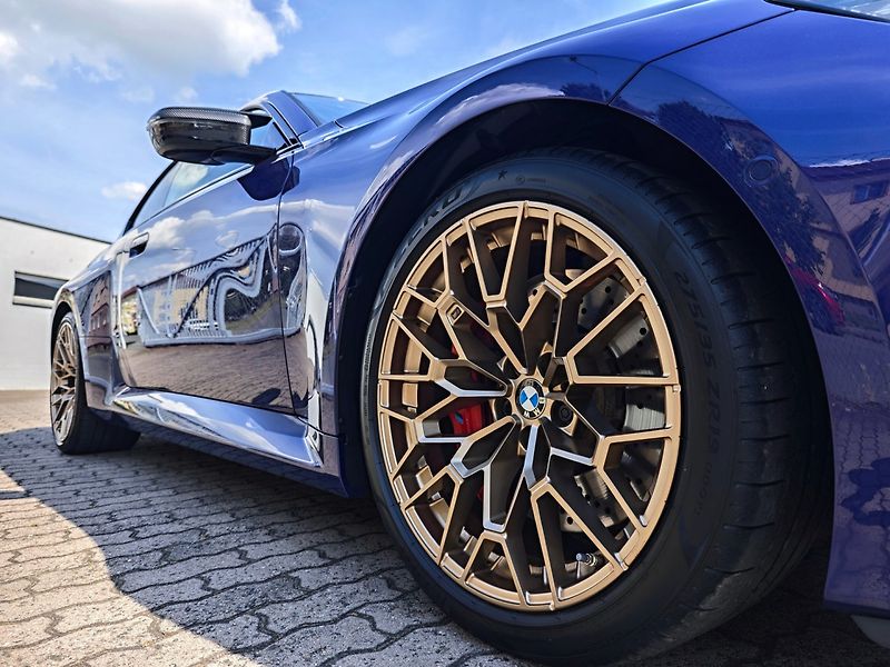 BMW M2 CS Coupe 390kW Velvet Blue - fotka 39 z 50