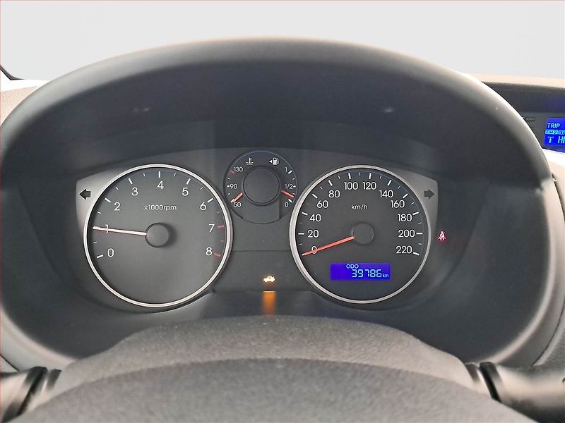 Hyundai i20 (2011) 1.2 - fotka 11 z 17