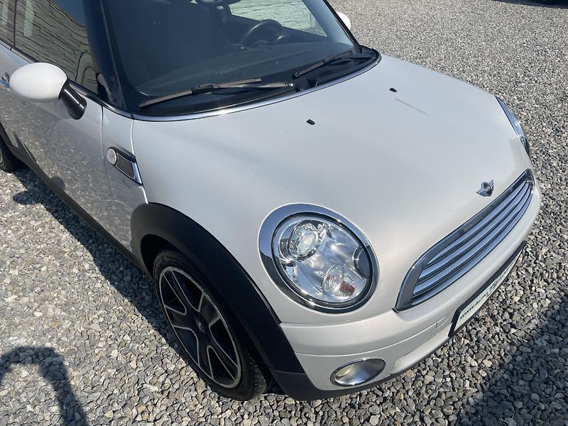 Mini Clubman 1.4i 95PS CLUBMAN 154TKM TOP!! - fotka 78 z 176