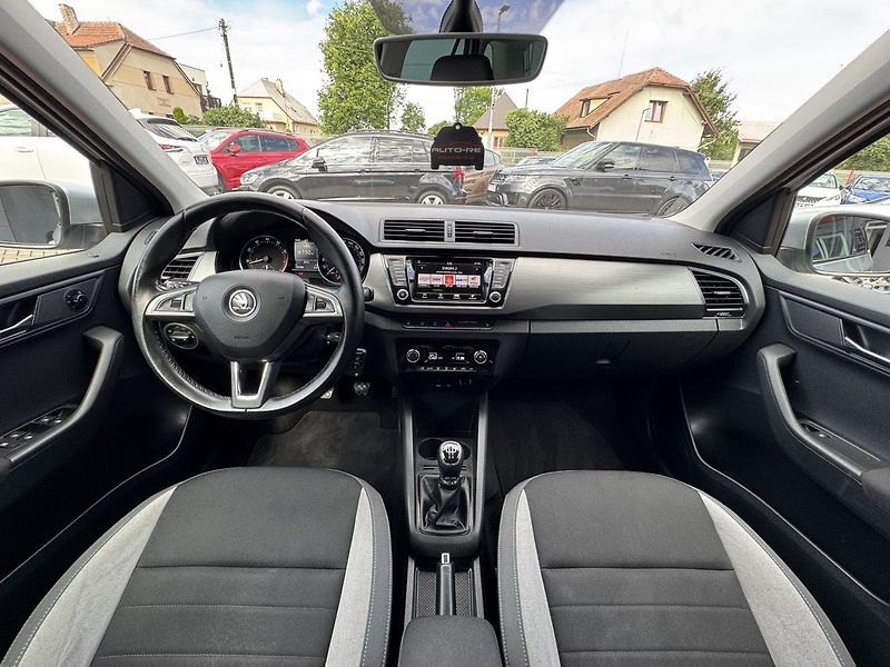 Škoda Fabia (2016) 1.2TSi Joy Navi Digi Klima - fotka 6 z 48