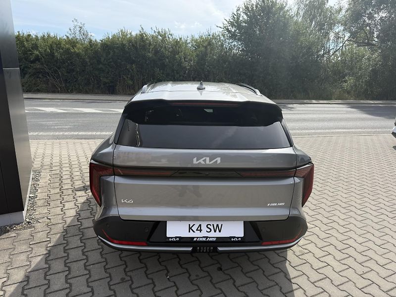 Kia K4 Sportswagon (2026) EXCLUSIVE 1.6 T-GDI 7DCT ALU17 - fotka 4 z 15