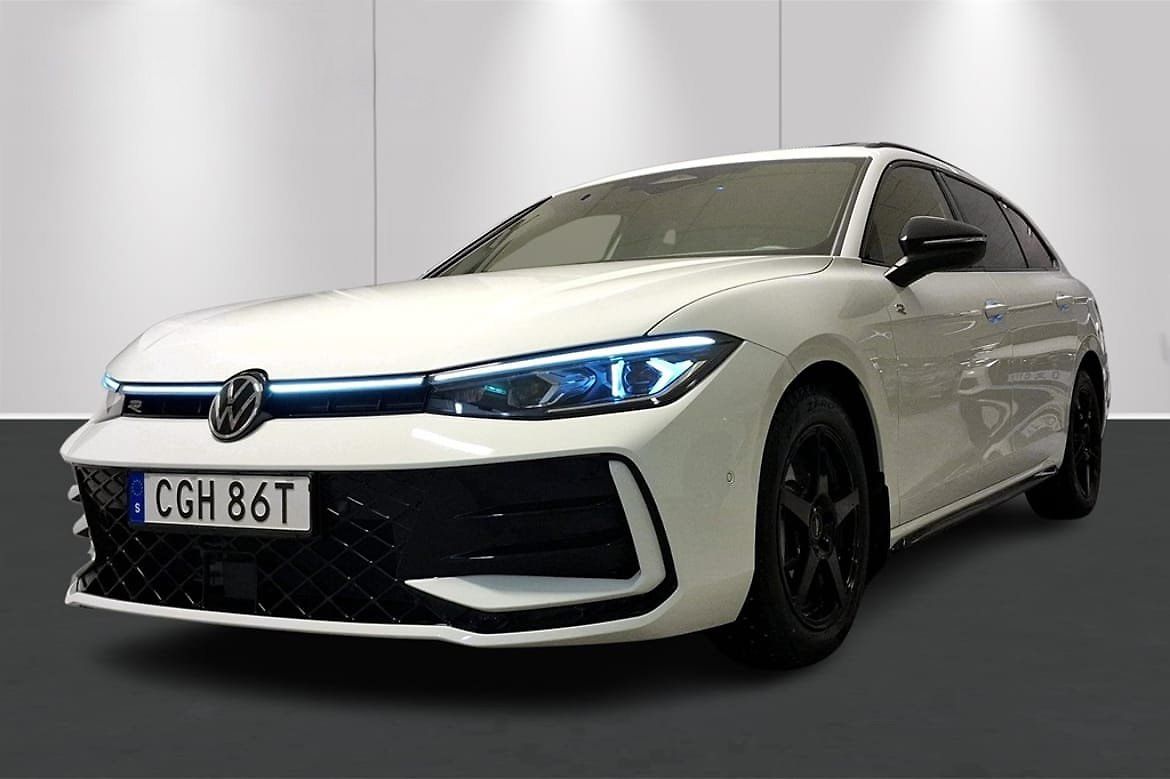Volkswagen Passat TDI 4M R-Line IQ NezT Taž DCC