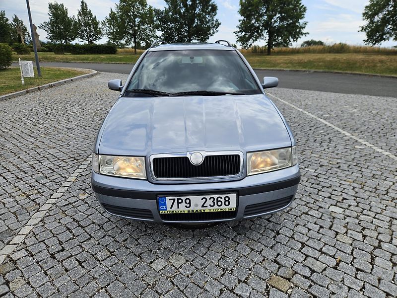 Škoda Octavia (2004) 2L BENZIN, SPLÁTKY  - fotka 3 z 22