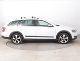 Škoda Octavia (2015) Scout 1.8 TSI, 4X4, Automat - náhled 6