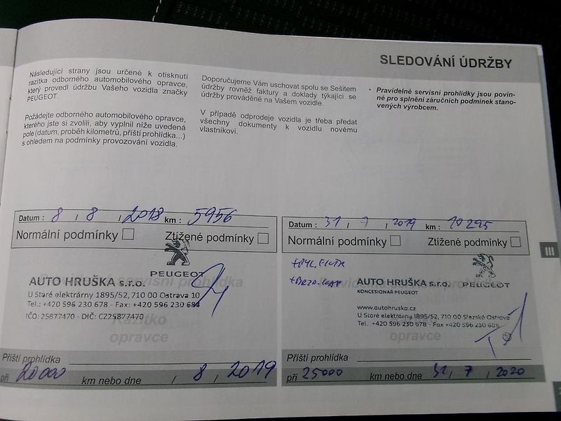 Peugeot 208 (2017) 1.2i KOUPENO ČR,1.MAJITEL - fotka 15 z 17
