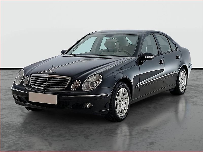 Mercedes-Benz Třídy E (2005) E 240 , Automat, Tempomat - fotka 2 z 17