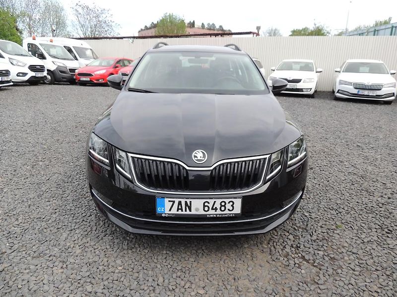 Škoda Octavia (2019) 2.0TSI,140kw,DSG,4x4,TZ,Style - fotka 2 z 49