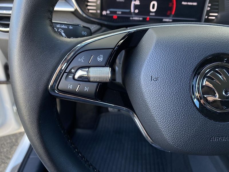 Škoda Fabia 1,0 TSI 70 kW Style - fotka 13 z 25