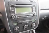 Volkswagen Golf 1.9 TDi AUT. KLIMA TAŽNÉ - náhled 13