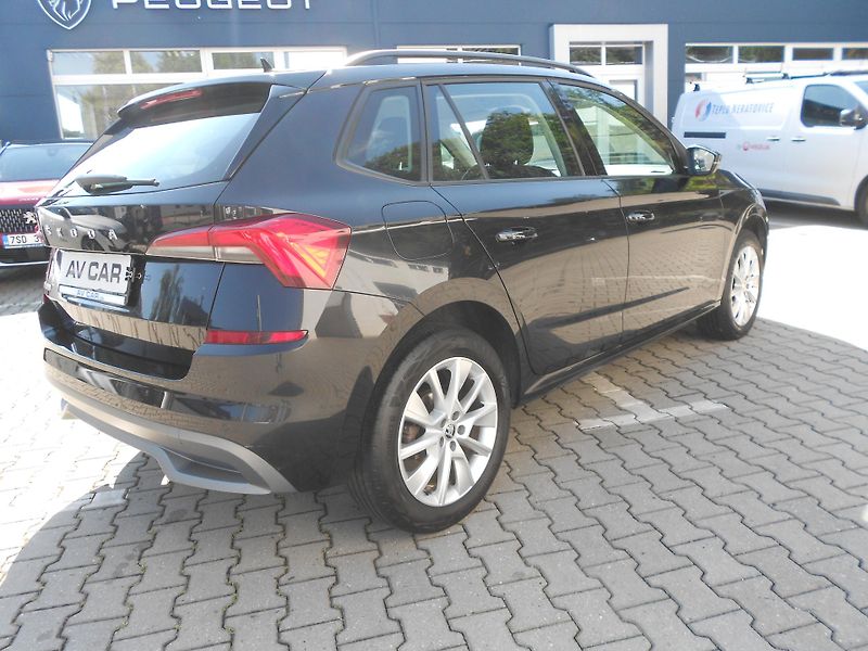 Škoda Kamiq 1,0TSi 85kW ČR 1.maj - fotka 10 z 14