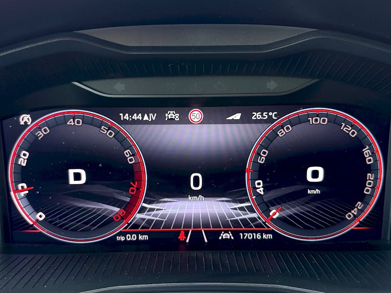 Škoda Kamiq (2025) DSG 1.0 TSI / 85 kW / MONTE CA - fotka 17 z 30