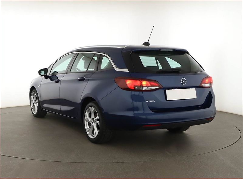 Opel Astra (2021) Elegance 1.5 CDTI, ČR,1.maj - fotka 4 z 14