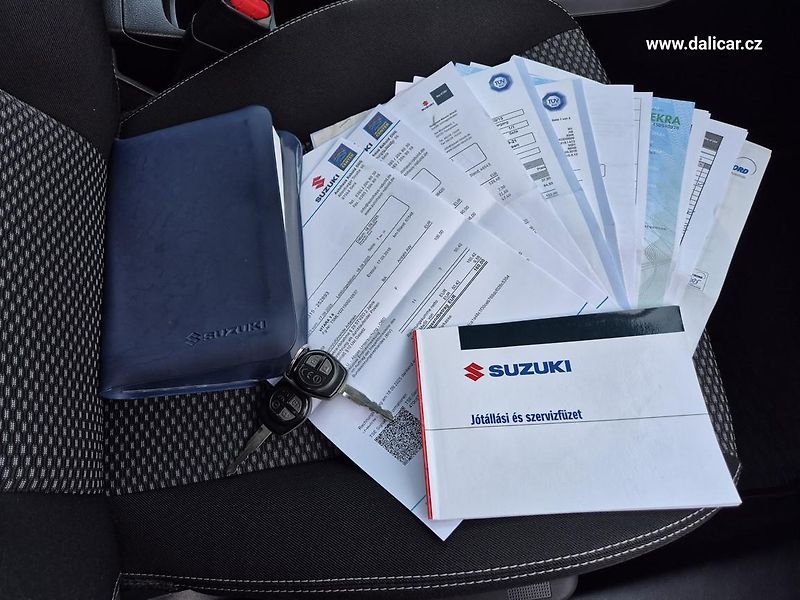 Suzuki Vitara (2016) 1.6VVT 88KW Automat COMFORT - fotka 47 z 52