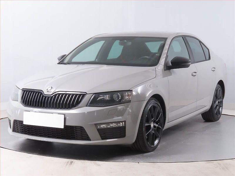 Škoda Octavia (2017) RS 2.0 TDI, Automat, Navi - fotka 2 z 15