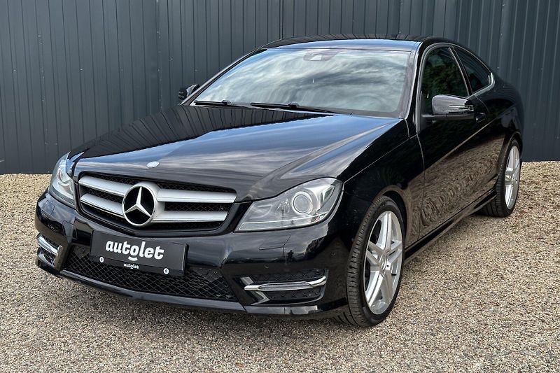 Mercedes-Benz Třídy C 220 CDI AMG PACKET - fotka 3 z 6