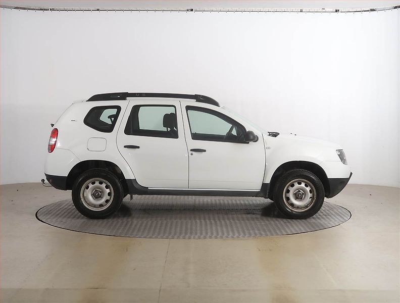 Dacia Duster (2017) 1.6 SCe, Serv.kniha - fotka 6 z 16