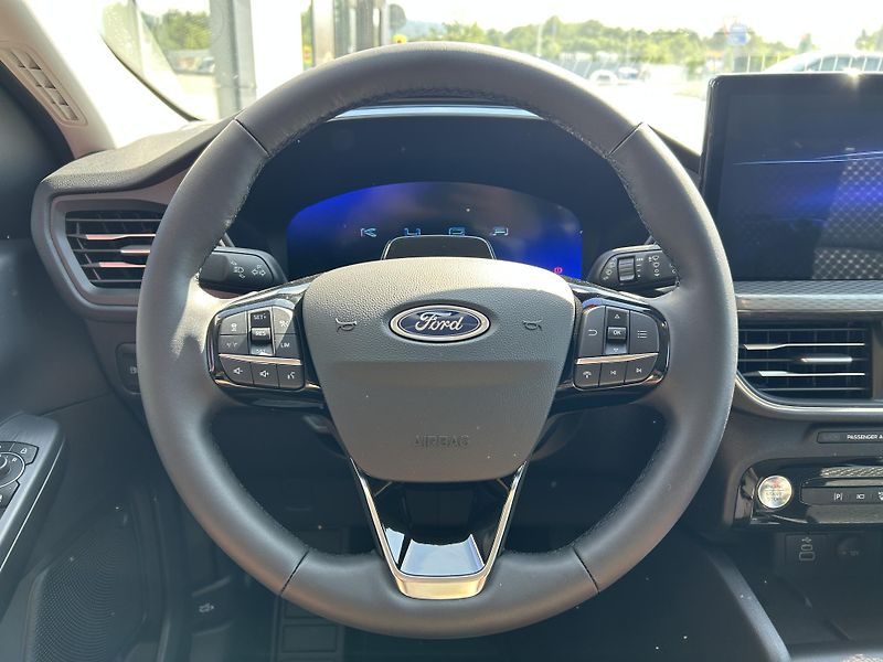 Ford Kuga Top Edition 2.5 PHEV 178kW - fotka 20 z 38