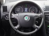 Škoda Octavia (2008) 2,0 TDi/103kW Laurin & Klement - náhled 13