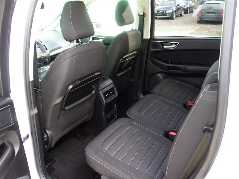 Ford Galaxy 2,0 140kW LED NAVI  TITANIUM - fotka 26 z 38
