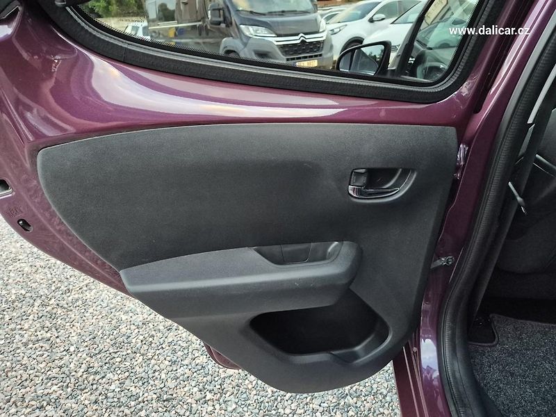 Peugeot 108 (2015) 1.0VTi 51KW Active Klimatronik - fotka 42 z 54
