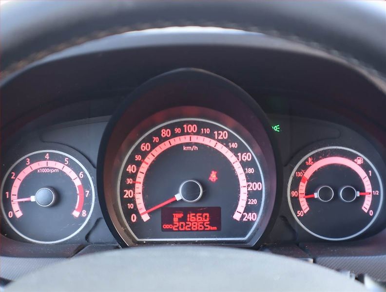 Kia Ceed (2010) 1.4 CVVT, Serv.kniha, nová STK - fotka 10 z 15