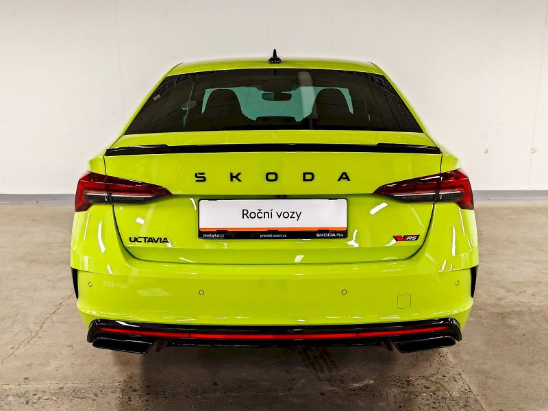 Škoda Octavia (2025) 2.0 TSI 195 kW DSG RS - fotka 28 z 32