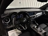 Alfa Romeo Stelvio VELOCE 206kW Q4 PANO TAŽNÉ R21 - náhled 15